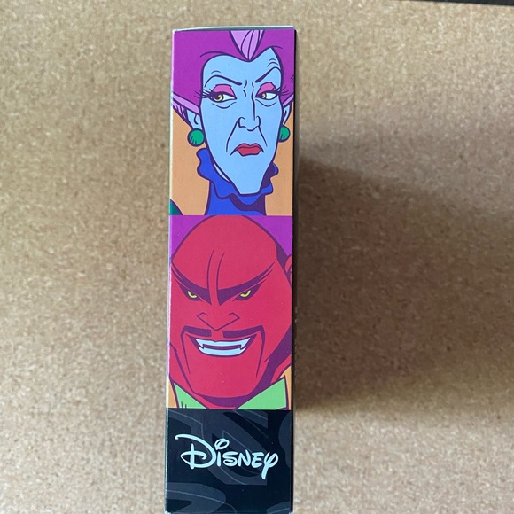 Disney Villains 500 piece puzzle - Picture 3 of 7